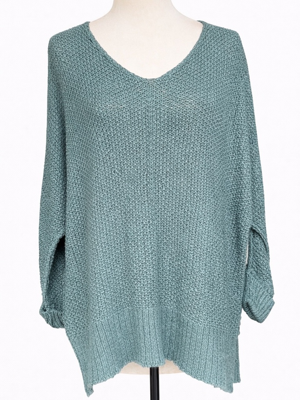 EESOME Sage Green Knit Sweater M/L Oversized Boho Chunky